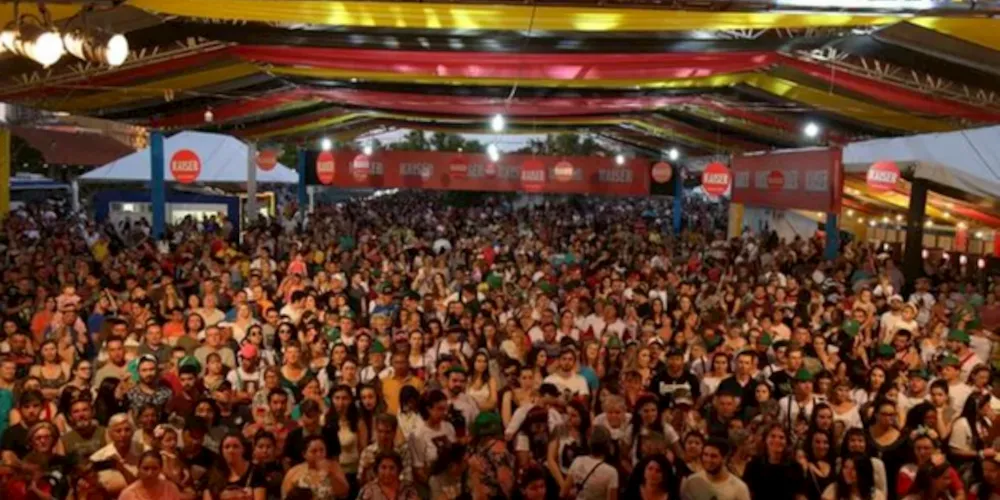 Festa Nacional do Chope Escuro começa nesta sexta-feira (17)