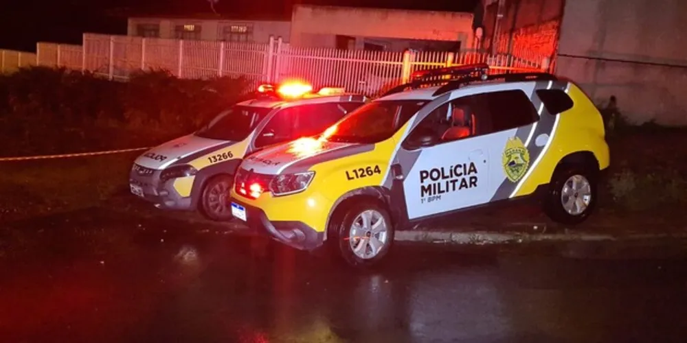 Equipes da Polícia Militar foram acionadas para a ocorrência