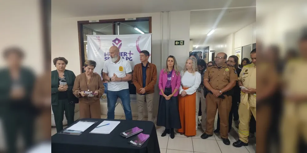 Várias lideranças estiveram presentes no evento de inauguração