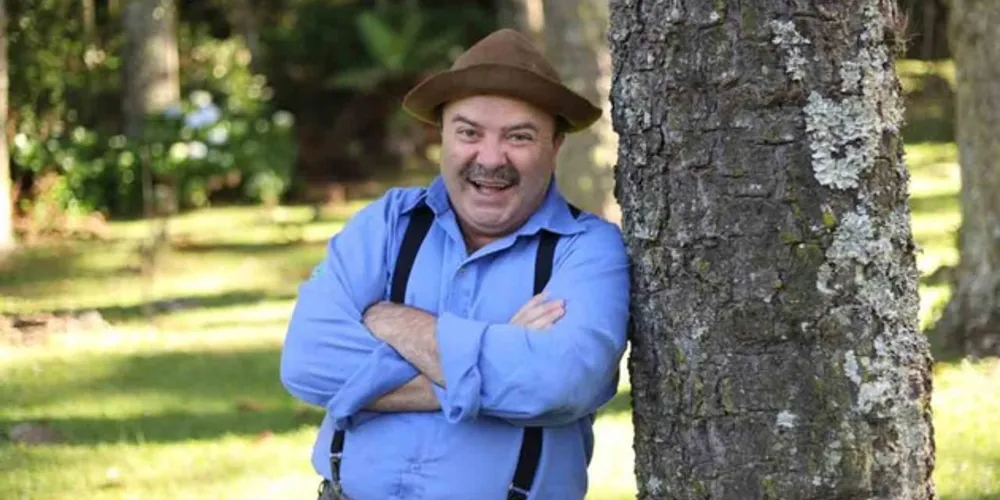 Paulinho Mixaria se apresentará no Teatro Marista, em Ponta Grossa