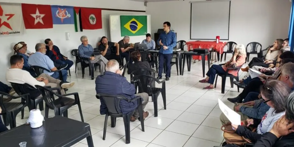 Filiado ao PV. deputado Aliel Machado faz parte da Federação Brasil da Esperança, com o PT e o PCdoB