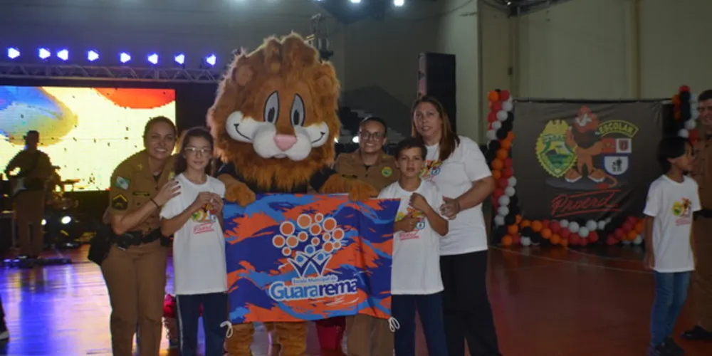 Desta vez se formaram 287 alunos de quintos anos