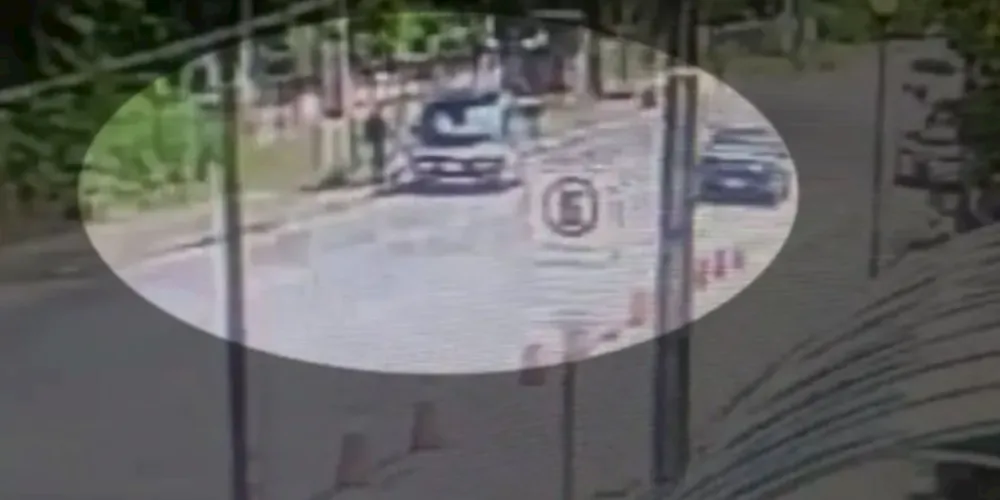 Câmeras de segurança flagraram a possível situação