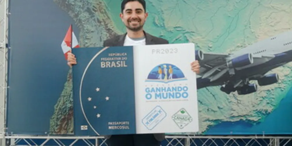 O professor de Ponta Grossa, Willian Samuel Santana da Roza, está entre os selecionados