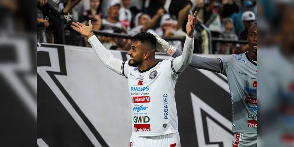 Rafhael Lucas atuou em 18 partidas, marcando 2 gols e desempenhando diferentes funções no sistema ofensivo.