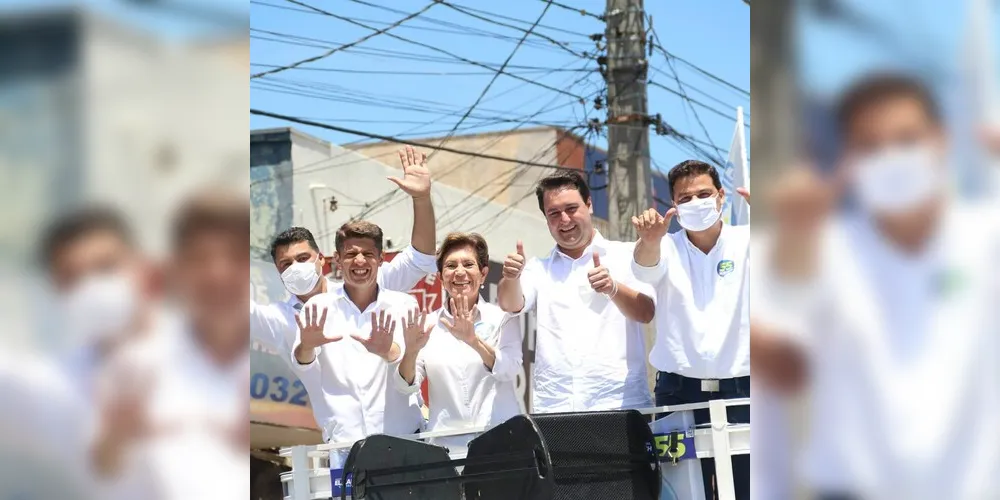 Elizabeth em campanha ao lado de Ratinho e o capitão Saulo, seu live, com apoio dos irmãos Marcelo Rangel e Sandro Alex