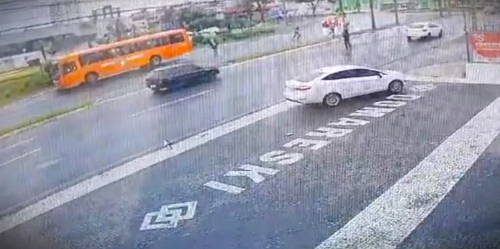 Situação aconteceu na manhã desta sexta-feira (20), na região da Ronda