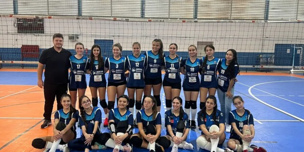 . Os treinos do time feminino ocorrem às quartas, das 17h às 19h, e às sextas, das 15h às 17hs, na Arena Multiuso