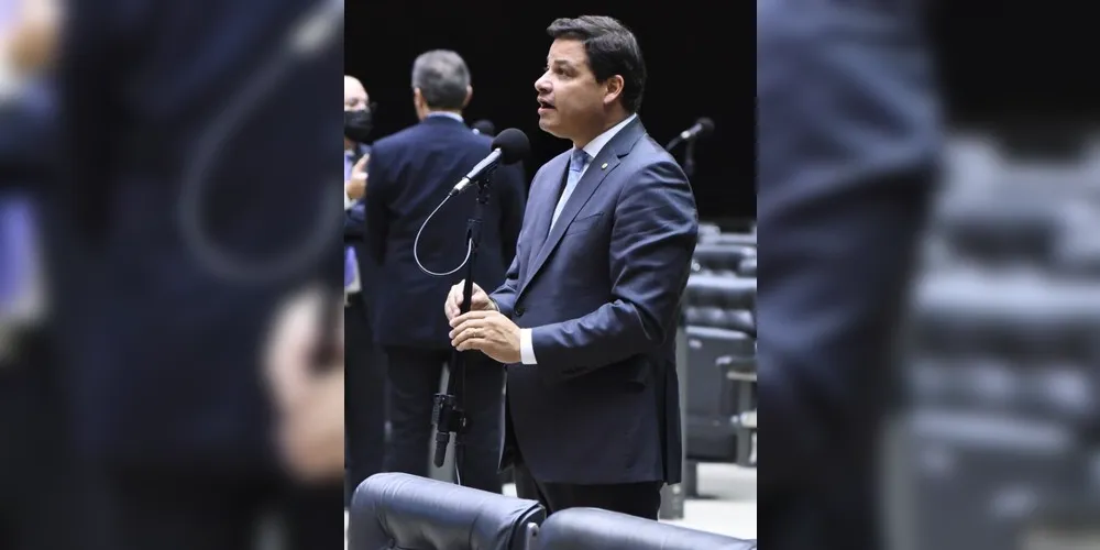 O deputado Sandro Alex (PSD-PR) apresentou à Câmara o Projeto de Lei 5658/23, que fixa multa de até R$ 1 milhão para quem praticar violência doméstica e familiar contra a mulher