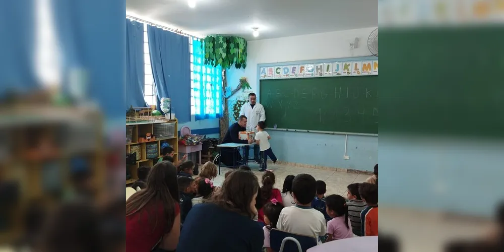 Ação aconteceu na Escola Municipal São Bento, no distrito de Alto do Amparo