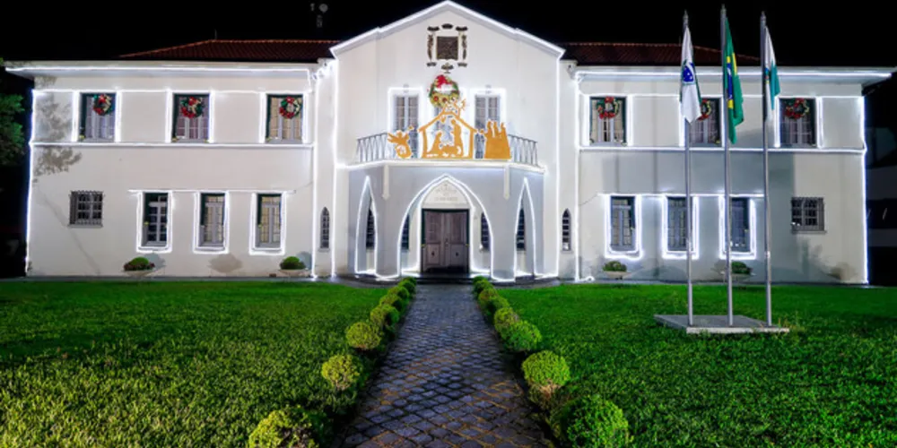 A Prefeitura Municipal de Tibagi traz para a comunidade o espetáculo especial de Natal "Dois Reis"