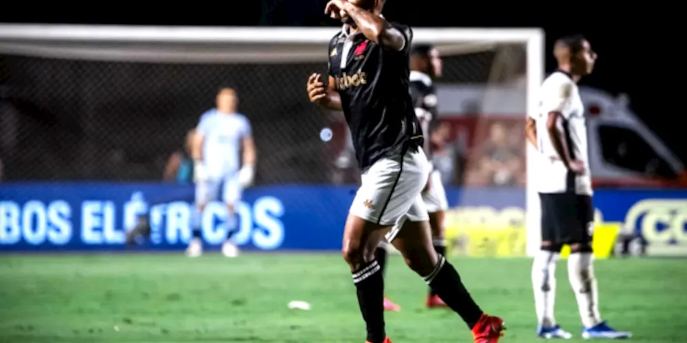 Paulo Henrique foi o autor do gol da vitória do 'Gigante da Colina'