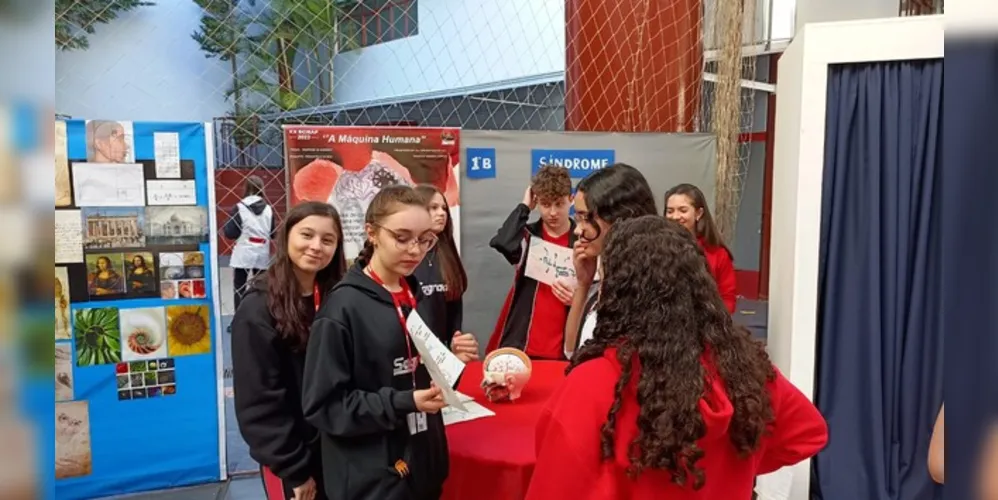 A XX Exposição Científica e Tecnológica Sagrada Família envolveu todos os alunos das sedes da instituição de ensino