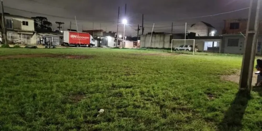 Os disparos atingiram o peito e a cabeça da vítima