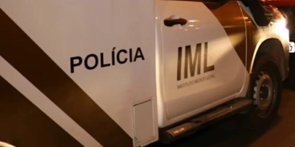 Equipes do IML foram acionadas para o recolhimento do corpo