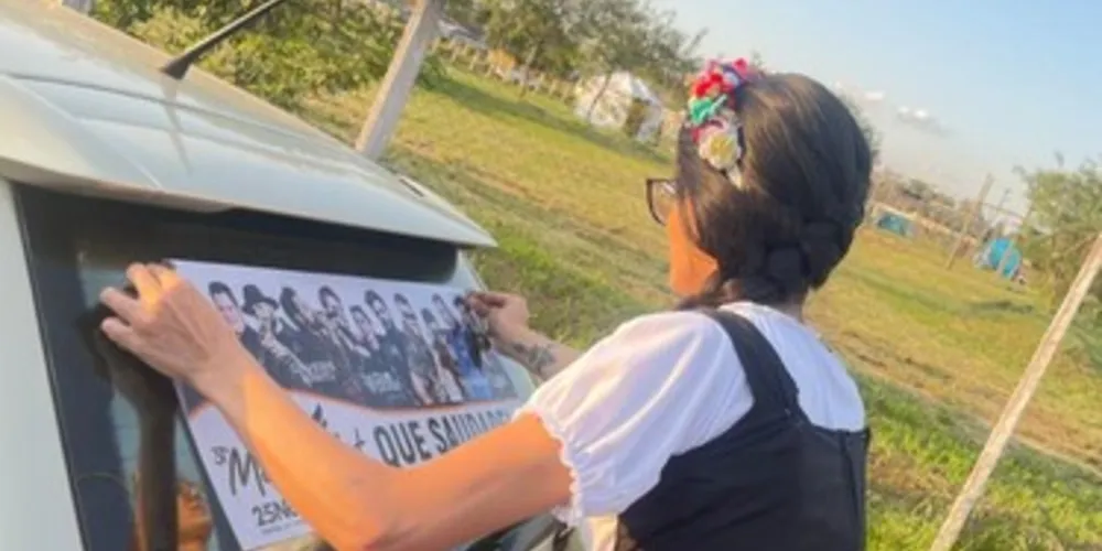 Será disponibilizado apenas um ingresso por carro adesivado