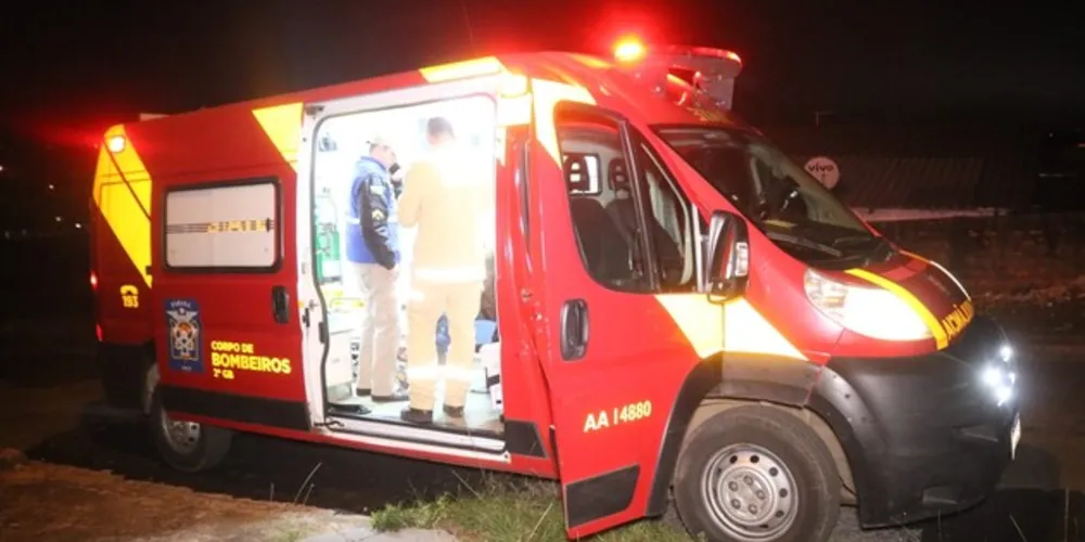 Vítima conseguiu retornar para casa, onde aguardou atendimento do Corpo de Bombeiros (Siate)
