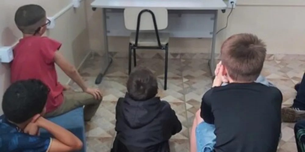 As atividades envolveram a utilização de uma videoaula do Vamos Ler e a simulação de orçamentos e de um modelo de negócios