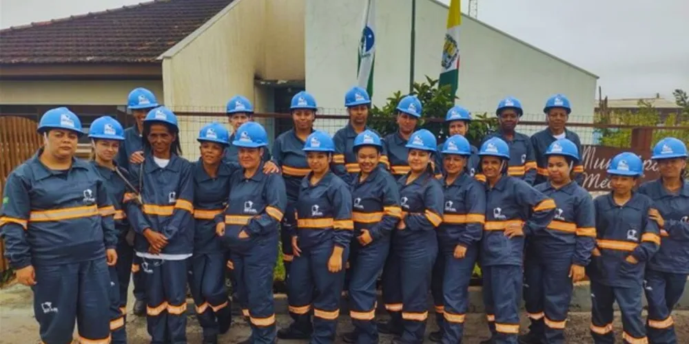 A mentoria, com duração de dois meses, tem como objetivo promover atividades práticas