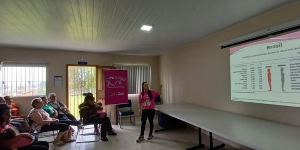 A enfermeira Paula Souza Freitas abordou os fatores de risco