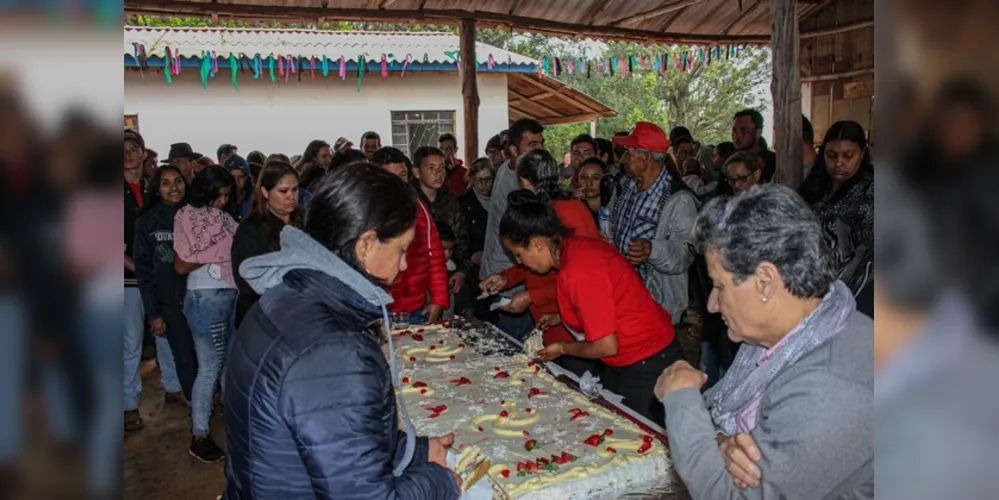 O pré-assentamento, fruto de um acampamento iniciado há duas décadas, é o cenário dessa história de resistência e luta pela terra