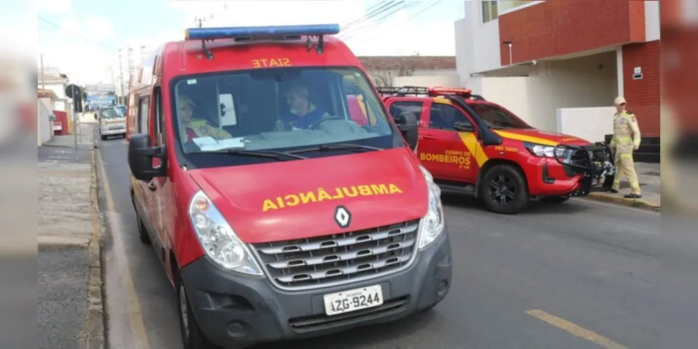 Mulher teria desmaiado, mas acordou antes da chegada da equipe médica.