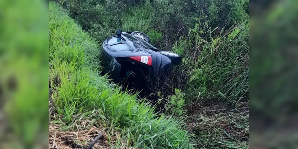 Homem estava sozinho em um Citroen C3 com placas de Ponta Grossa