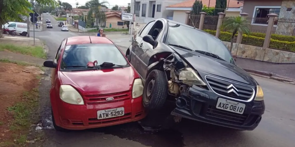 Mulher acabou passando mal ao volante mas não teve ferimentos