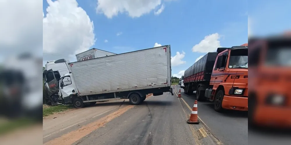 Acidente foi no km 223 da rodovia, por volta das 15h30 desta quinta