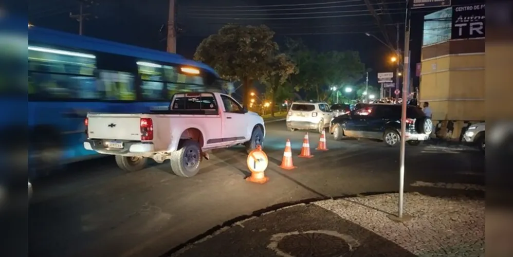 Conversão a direita na rua Enfermeiro Paulino está proibida