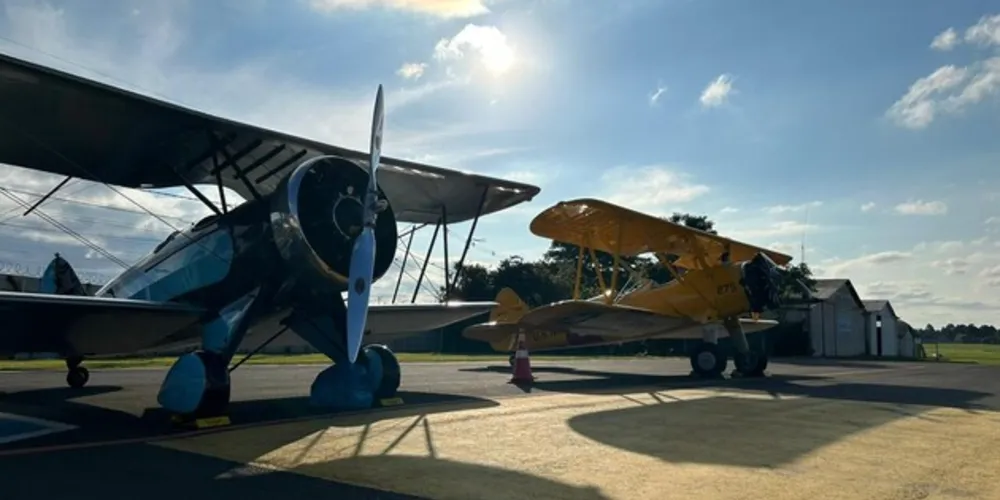 O Aeroporto Sant'Ana em Ponta Grossa está recebendo, neste sábado (21) e domingo (22), o evento “Nos Ares de PG”