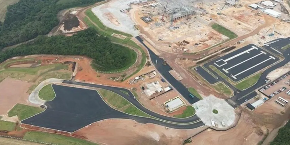 Fábrica de vidros em Carambeí deverá ser inaugurada em dezembro de 2024