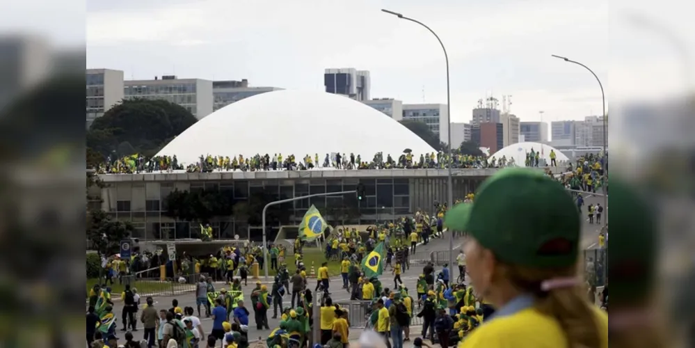 Eles são acusados dos seguintes crimes: abolição violenta do Estado Democrático de Direito, golpe de Estado e associação criminosa armada