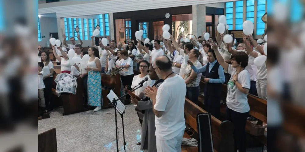 Gente de diversas pastorais e movimentos participaram da mobilização