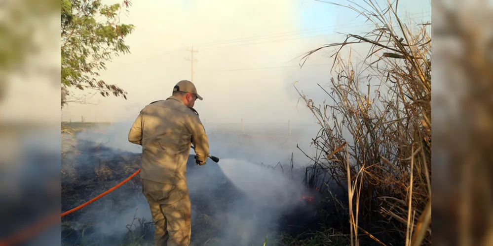 Sancionada lei que institui programa para expandir apoio dos bombeiros aos municípios