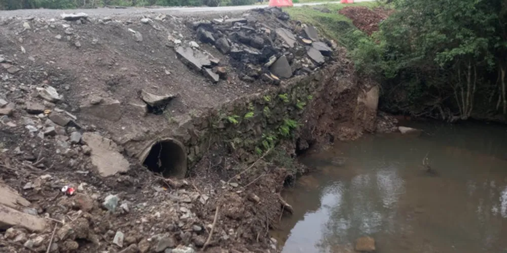 A licitação prevê a implantação de um bueiro tubular duplo de 1,2 metro de diâmetro, com corpo de polietileno de alta densidade