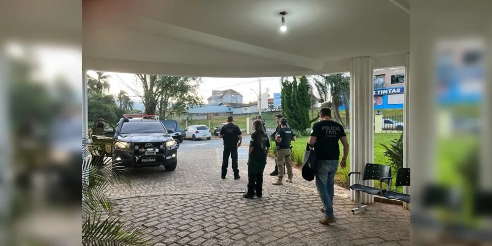 Delegacia de Carambeí prendeu em flagrante um homem de 29 anos de idade, pelo crime de descumprimento de medidas protetivas de urgência