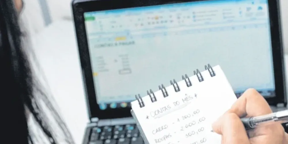 Em Ponta Grossa, 135.660 pessoas estão inadimplentes