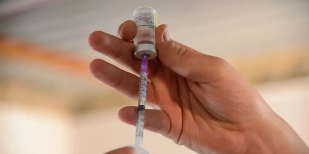 Polícia busca aumentar o número de pessoas imunizadas no país