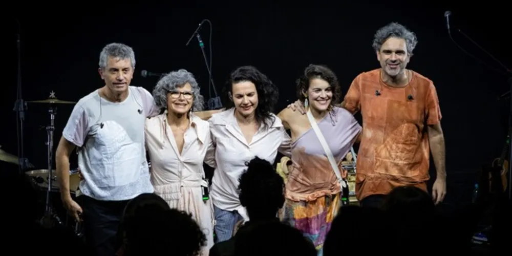 A turnê já passou por Curitiba, União da Vitória, Rio Negro, Paranavaí e Maringá