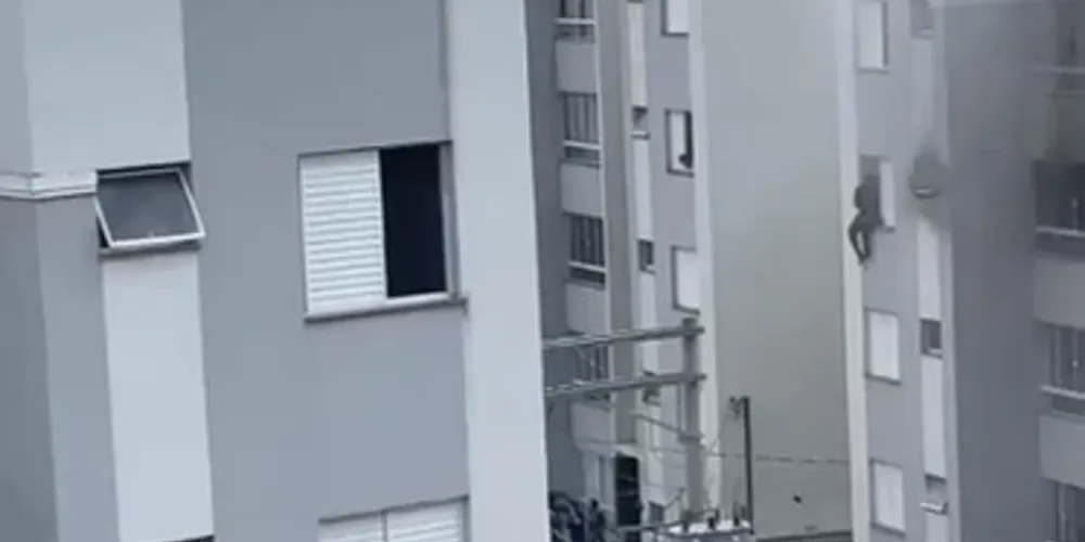 Casal pula de prédio para escapar de incêndio em Patos de Minas