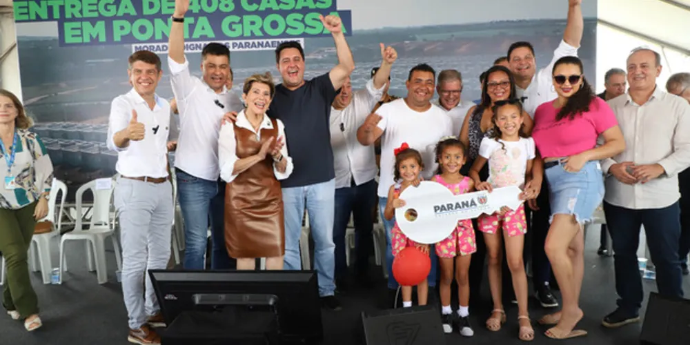 Segundo Ratinho Junior, o Paraná possui a maior política pública de habitação do Brasil em nível estadual