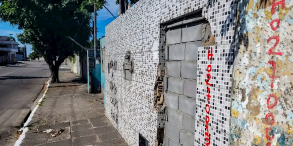 A nova ocorrência de colapso da mina, verificada in loco, foi caracterizada como reincidência