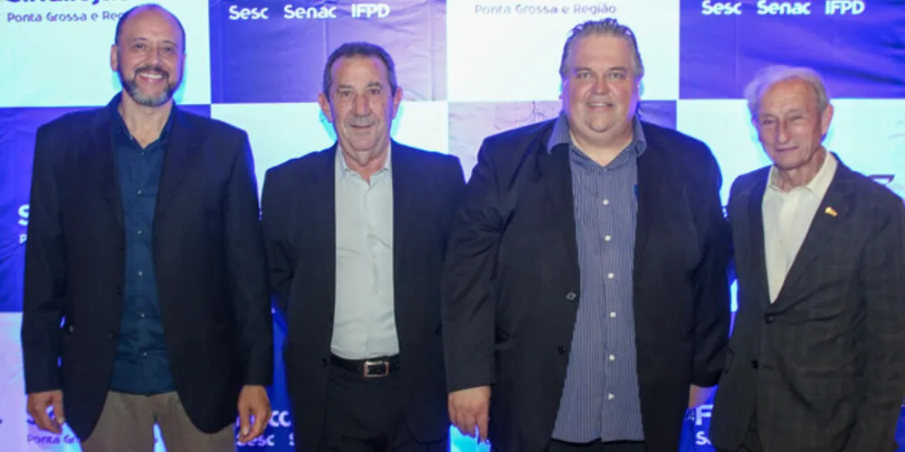 Quem tiver interesse em usar o produto pode entrar em contato com o Sindilojas através do número (42) 991074109 e falar com Bruno Copque.