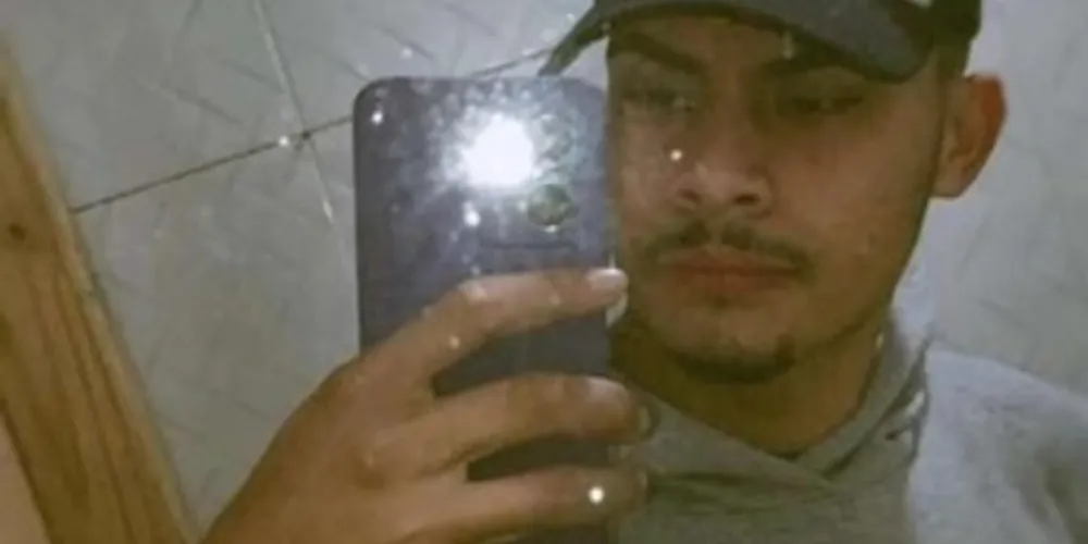O condutor da moto Honda/NXR, foi identificado como sendo João Paulo dos Santos