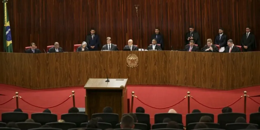 Votação foi concluída na sessão desta terça-feira (31)