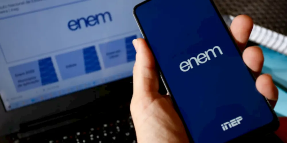 “A questão do Enem é uma vergonha. Já protocolei requerimento de convocação do ministro da Educação e solicitei a anulação da referida questão”, diz deputado