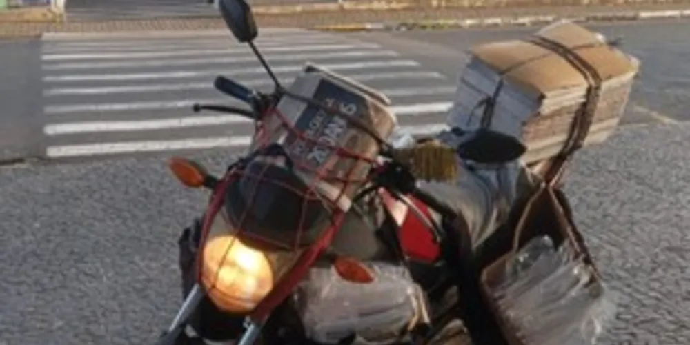Moto foi furtada em Ponta Grossa, na noite deste domingo (01)