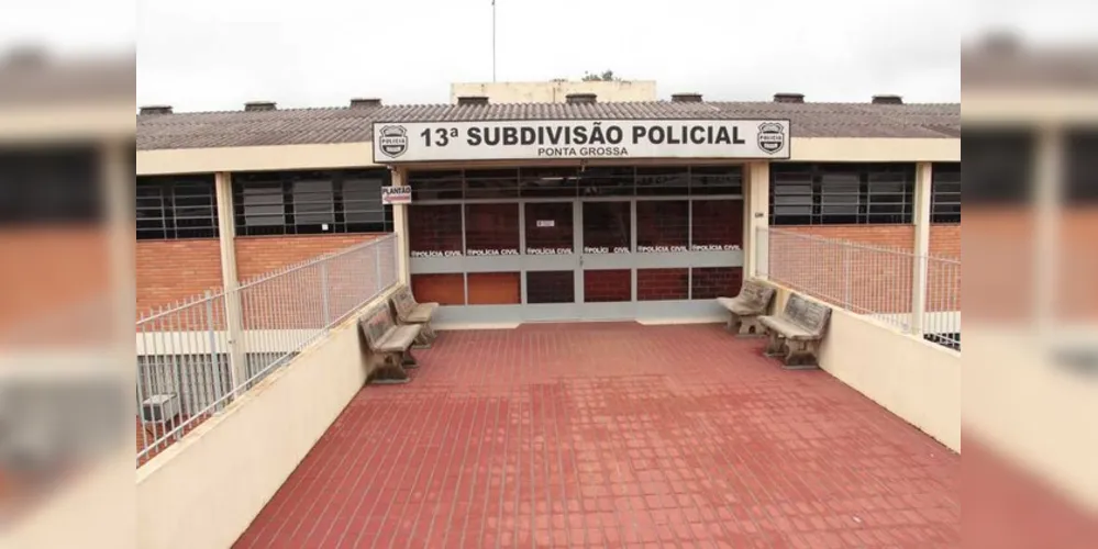 Veículos foram levados para a 13ª Subdivisão de Polícia