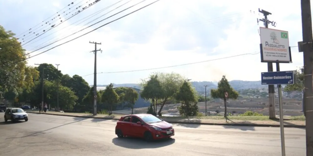 com as mudanças, a rua Carlos Osternack/Joaquim de Paula Xavier passa a ter sentido único de fluxo
